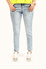 Load image into Gallery viewer, FALSE