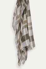 Load image into Gallery viewer, Colour Contrast Scarf
