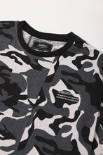 Load image into Gallery viewer, Camouflage T-shirt
